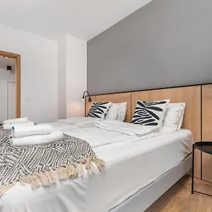 Zamoyskiego 37 By Homeprime Apartament